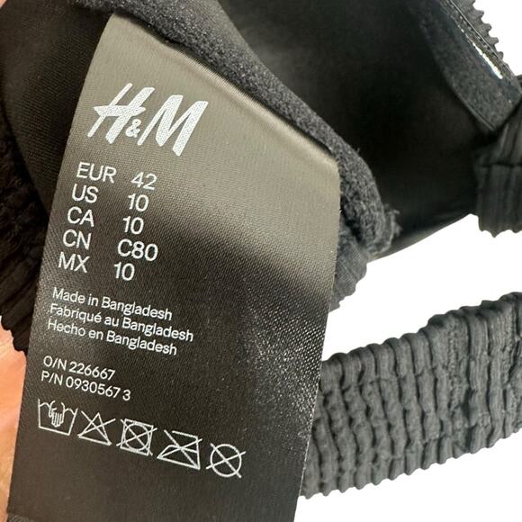 NWT H&M Black Textured Tie Knot Bandeau Bikini Top Size 10 - Picture 6 of 7